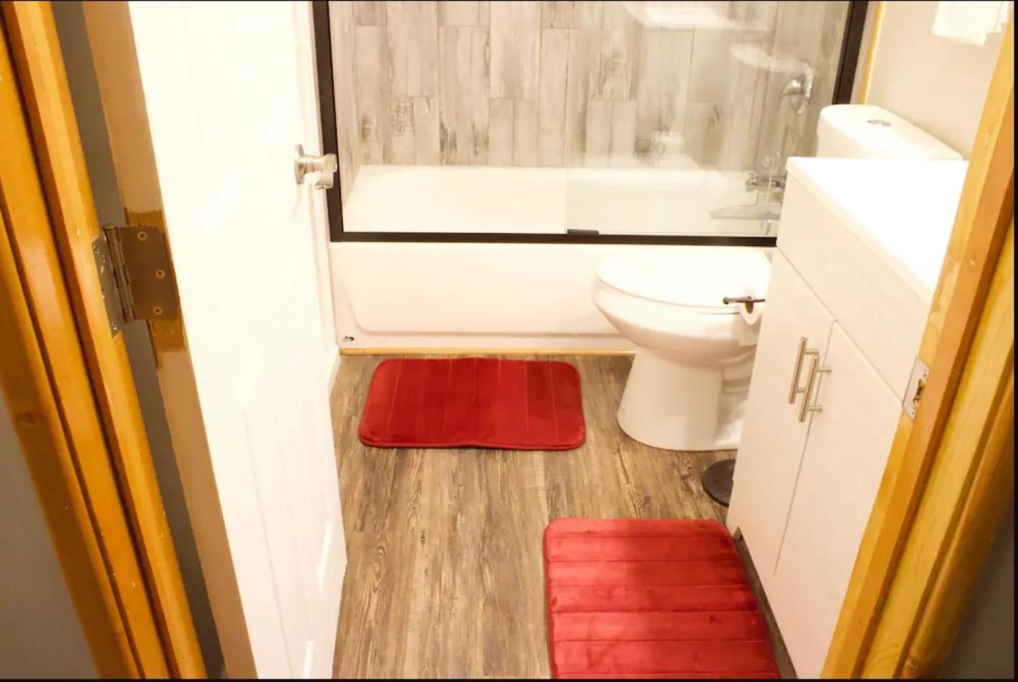 Private Home - Playground, Jumping Mat, Bbq, Darts, Firepit, Gazebo, 4 Smart Tvs, White Cotton Bedding, - The Redwood Cul-De Sac Beach Retreat クレセントシティ エクステリア 写真